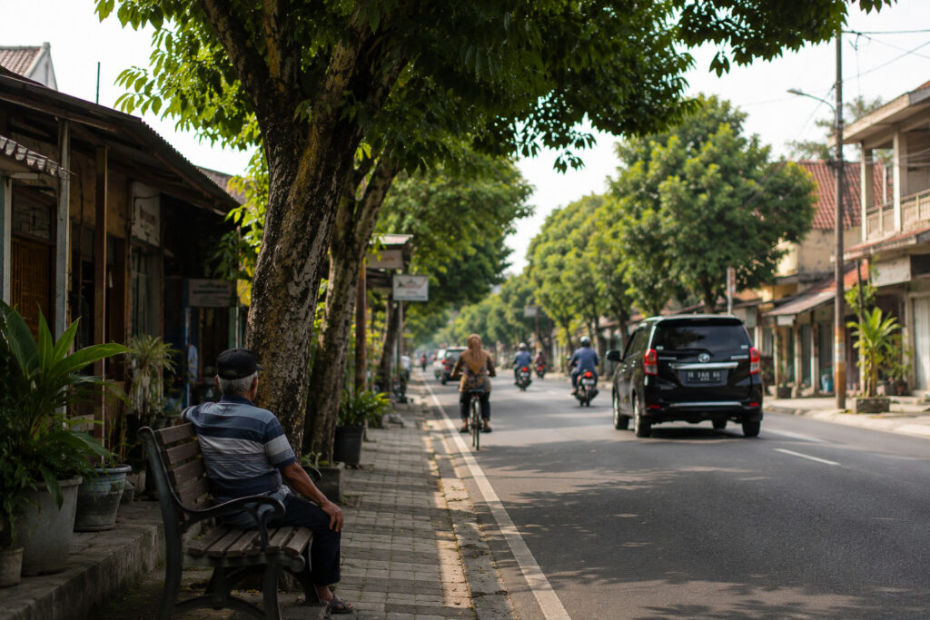 Suasana jalan kota dengan aktivitas masyarakat sebagai gambaran kehidupan publik dan pelayanan daerah